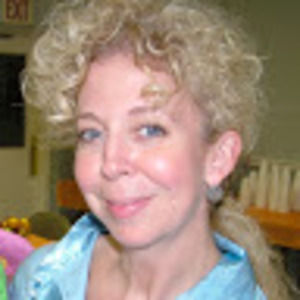 Meet your Posher, Elise